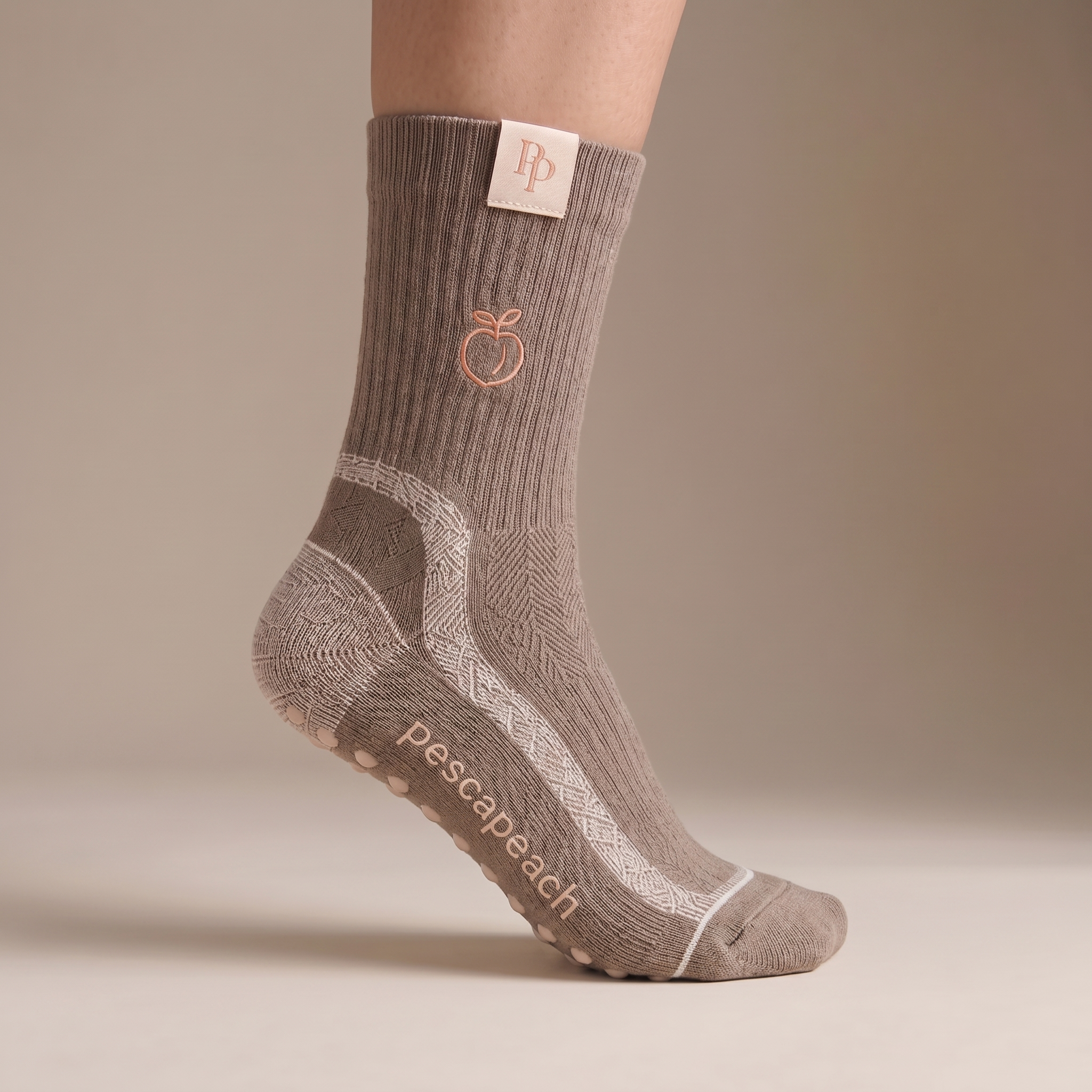 Pescapeach Grip Socks Mocha